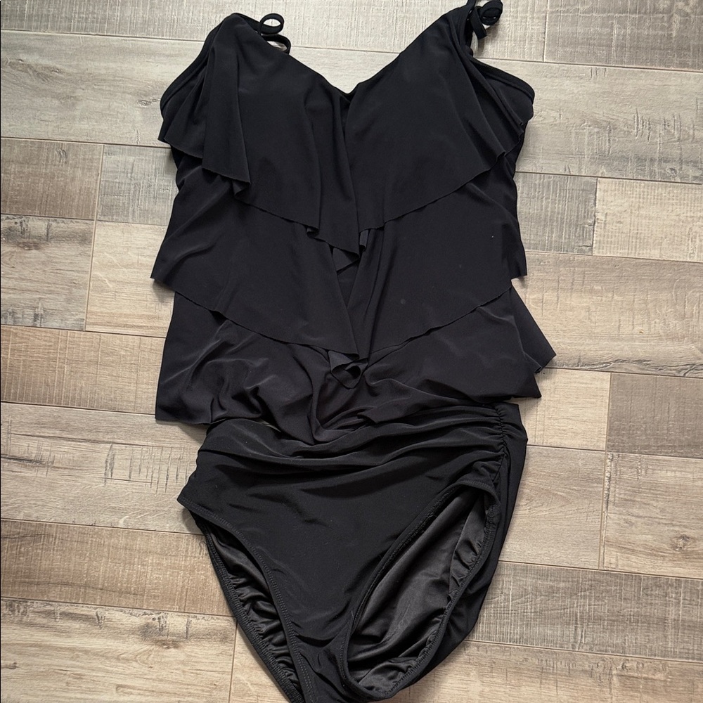 Magicsuit Elegant Black Tankini